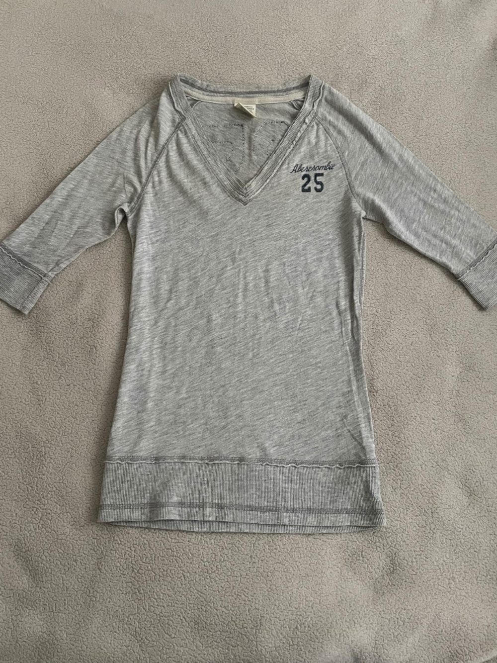 Vintage A&F 3/4 Sleeve V Neck T-Shirt